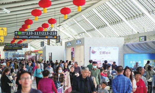 春节临近，三亚旅游市场持续火热
